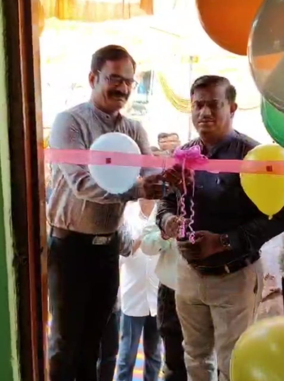 शिरुडमध्ये वाय-फाय युक्त आधुनिक अभ्यासिकेचे उद्घाटन