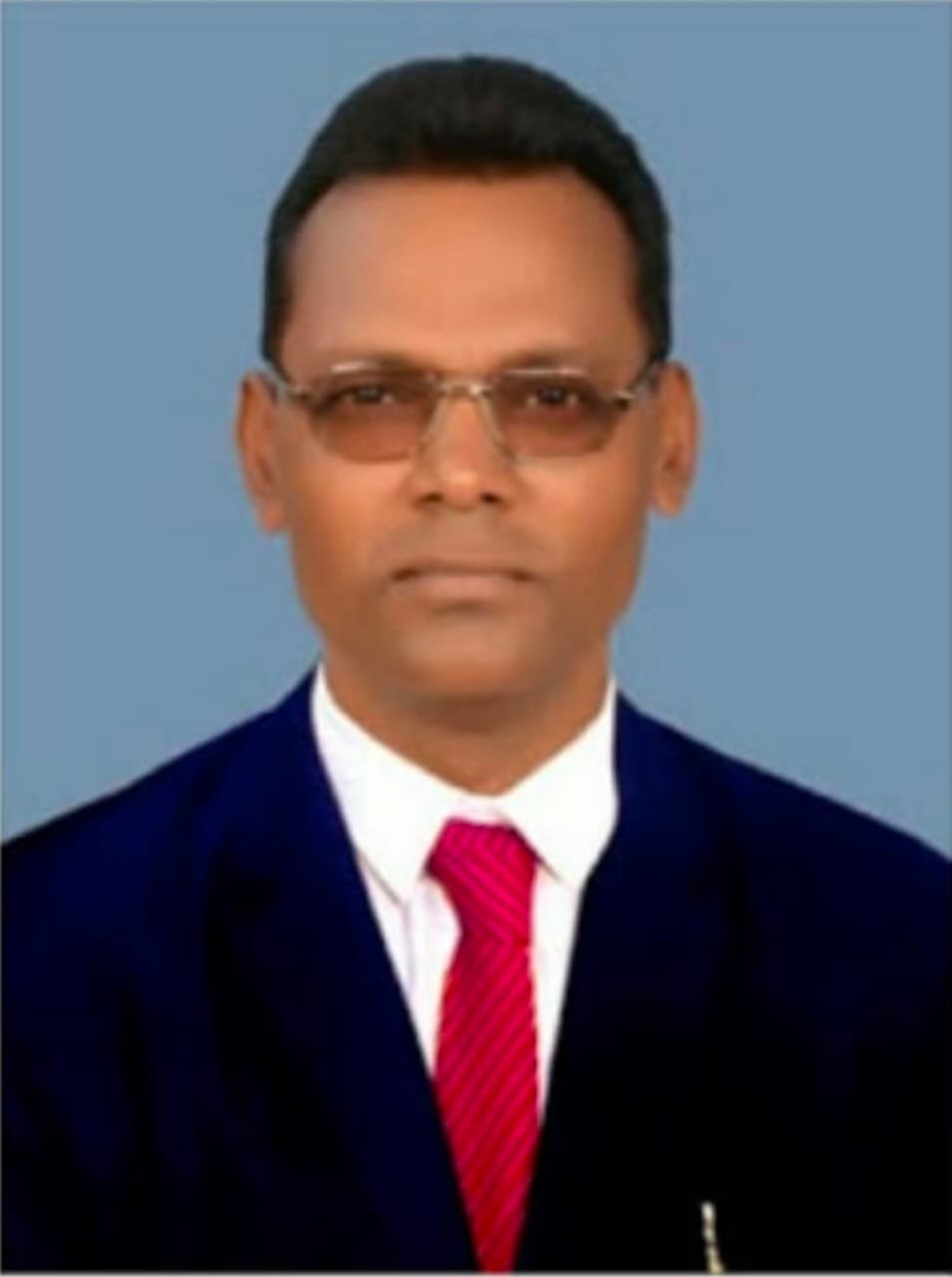 डॉ. दत्ता विघावे यांची खरीखुरी गगन भरारी