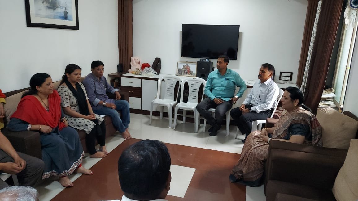 कौस्तुभ गनबोटे आणि संतोष जगदाळे यांच्या कुटुंबियांना सर्वतोपरी मदत केली जाणार : उपसभापती नीलम गोऱ्हे