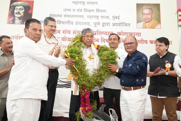 राज्यातील ग्रंथालयांच्या समस्या सोडविण्यासाठी राज्य शासन सदैव कटिबध्द असून ग्रंथालय विभागाने डिजिटायझेशनवर भर देणार – उच्च व तंत्र शिक्षण मंत्री चंद्रकांत पाटील*