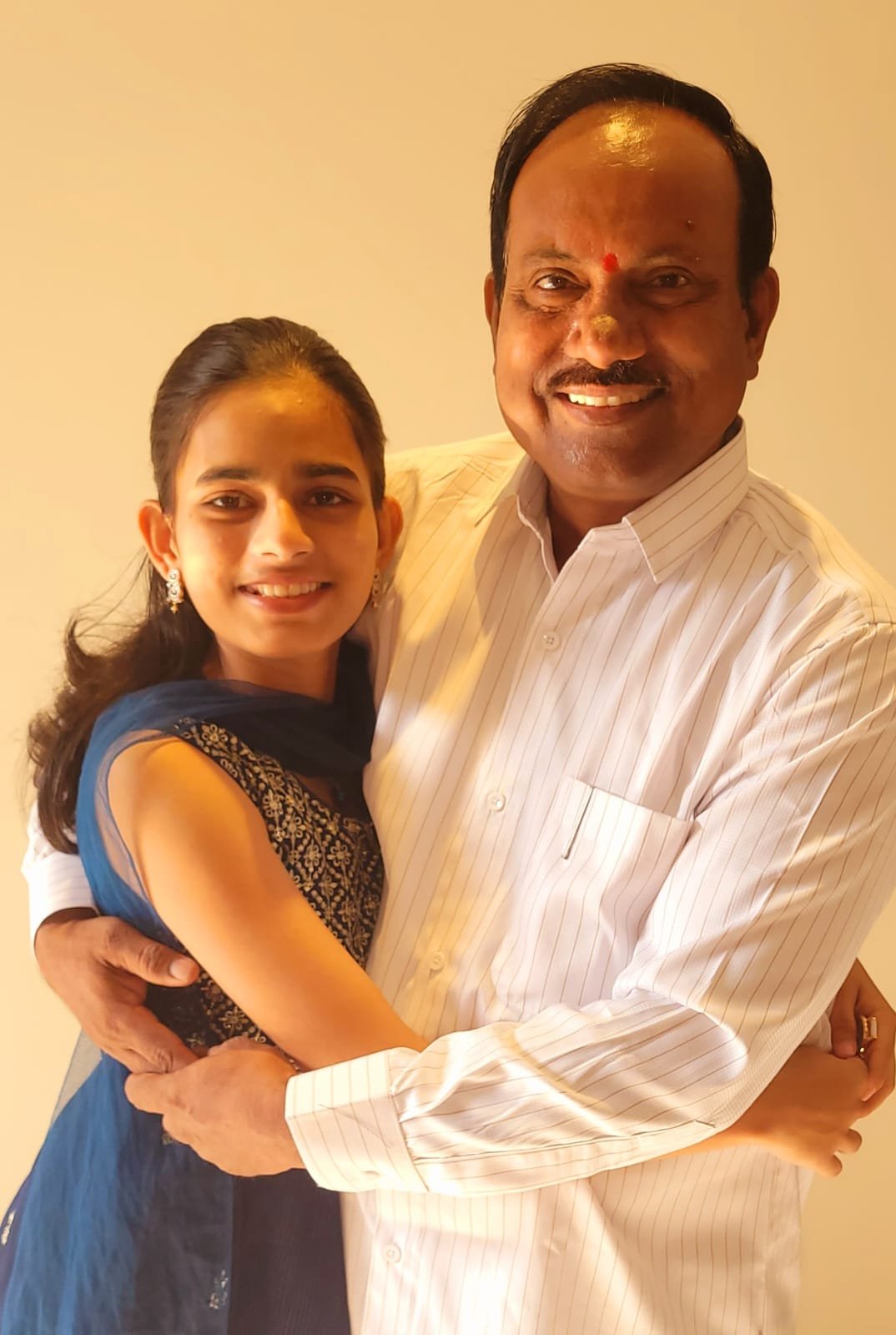 कु.खुशी नरेंद्र पाटील 95.80 % गुण मिळवून शाळेत मुलींमध्ये प्रथम