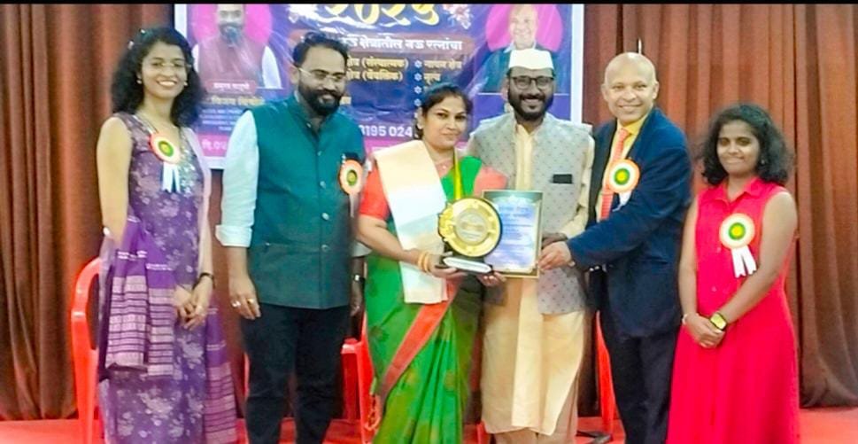 सुषमा ढोले – ठाकुर यांची प्रेमअंश संस्था नवरत्न पुरस्काराने सन्मानित*!  *कल्याण डोंबिवलीतून सामाजिक कार्यातील अग्रेसर संस्थेला प्राप्त बहूमान!*