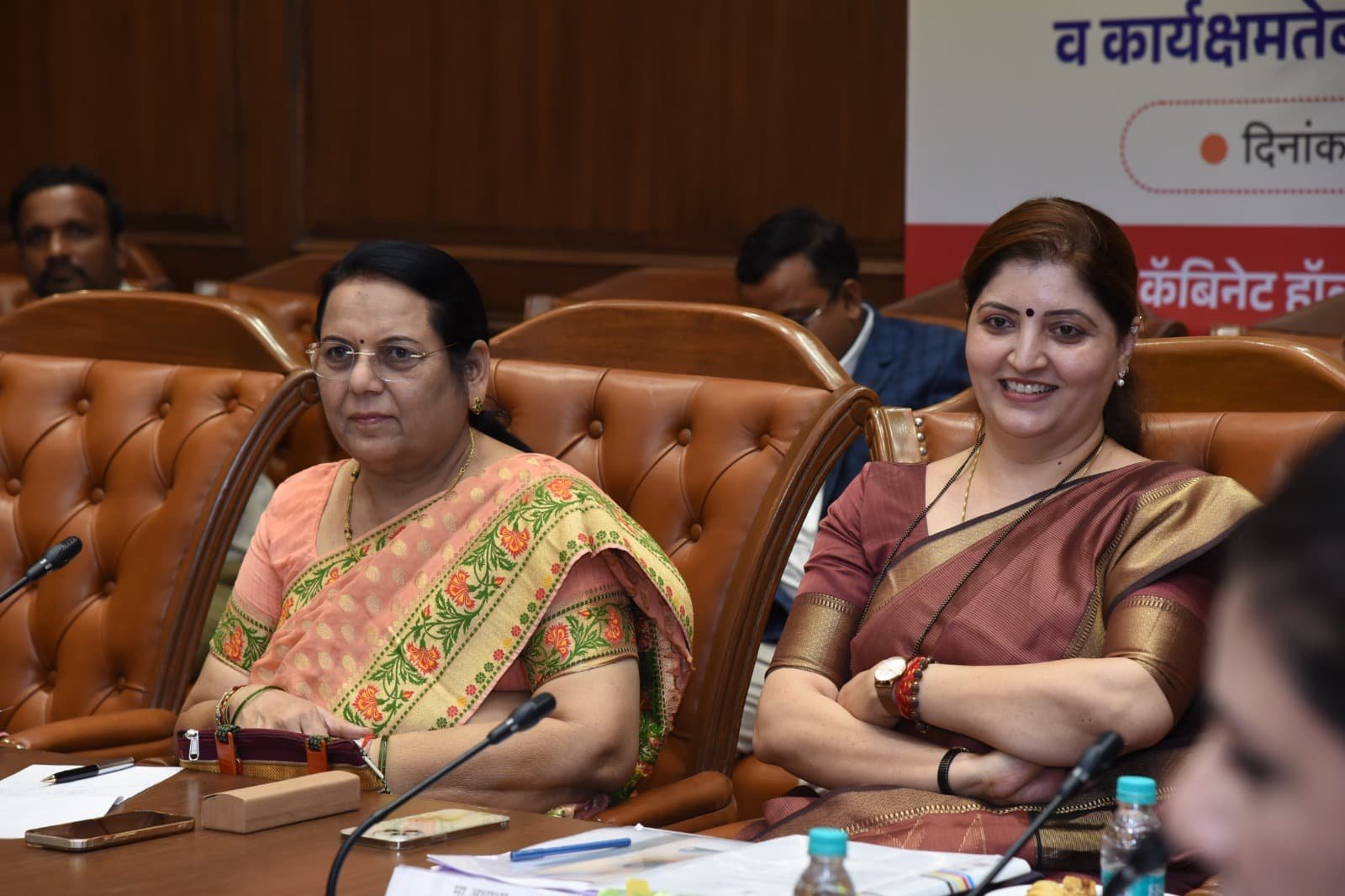 राज्य महिला आयोगाने भविष्यातील दिशा, कार्यपद्धती व धोरणात्मक नियोजनाच्या दृष्टीने स्टॅटेजिक प्लॅनिंग करण्याची गरज* *विधान परिषद उपसभापती डॉ. नीलम गोऱ्हे*  *मनोधैर्य योजनेची व्याप्ती वाढवणार .. मंत्री आदिती तटकरे*