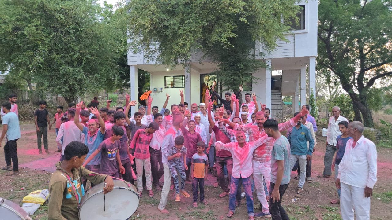 कावपिंप्री सहकारी संस्थेवर विकास पॅनलचे निर्विवाद वर्चस्व!