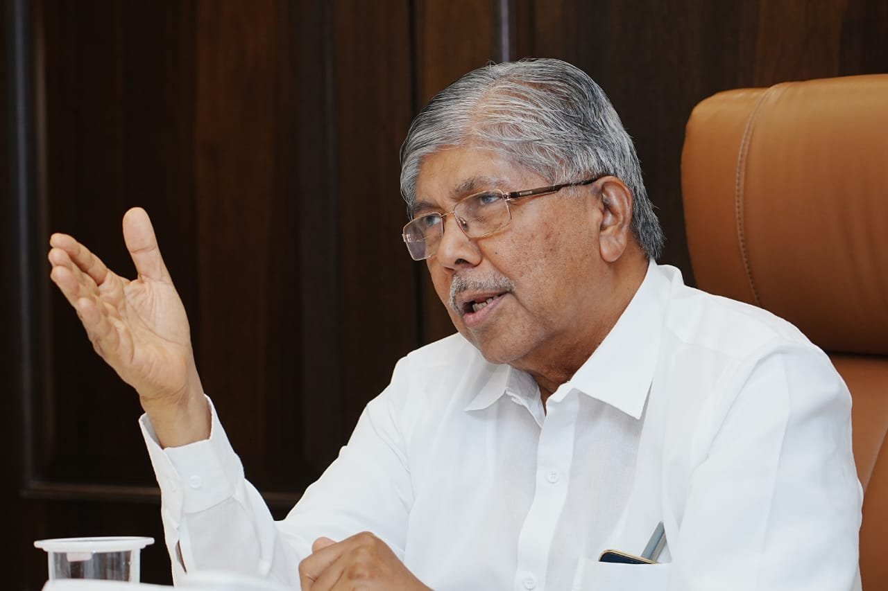 गोंडवाना विद्यापीठाने व्यवसायाभिमुख शिक्षणावर भर द्यावा* – उच्च व तंत्र शिक्षणमंत्री चंद्रकांतदादा पाटील यांचे निर्देश