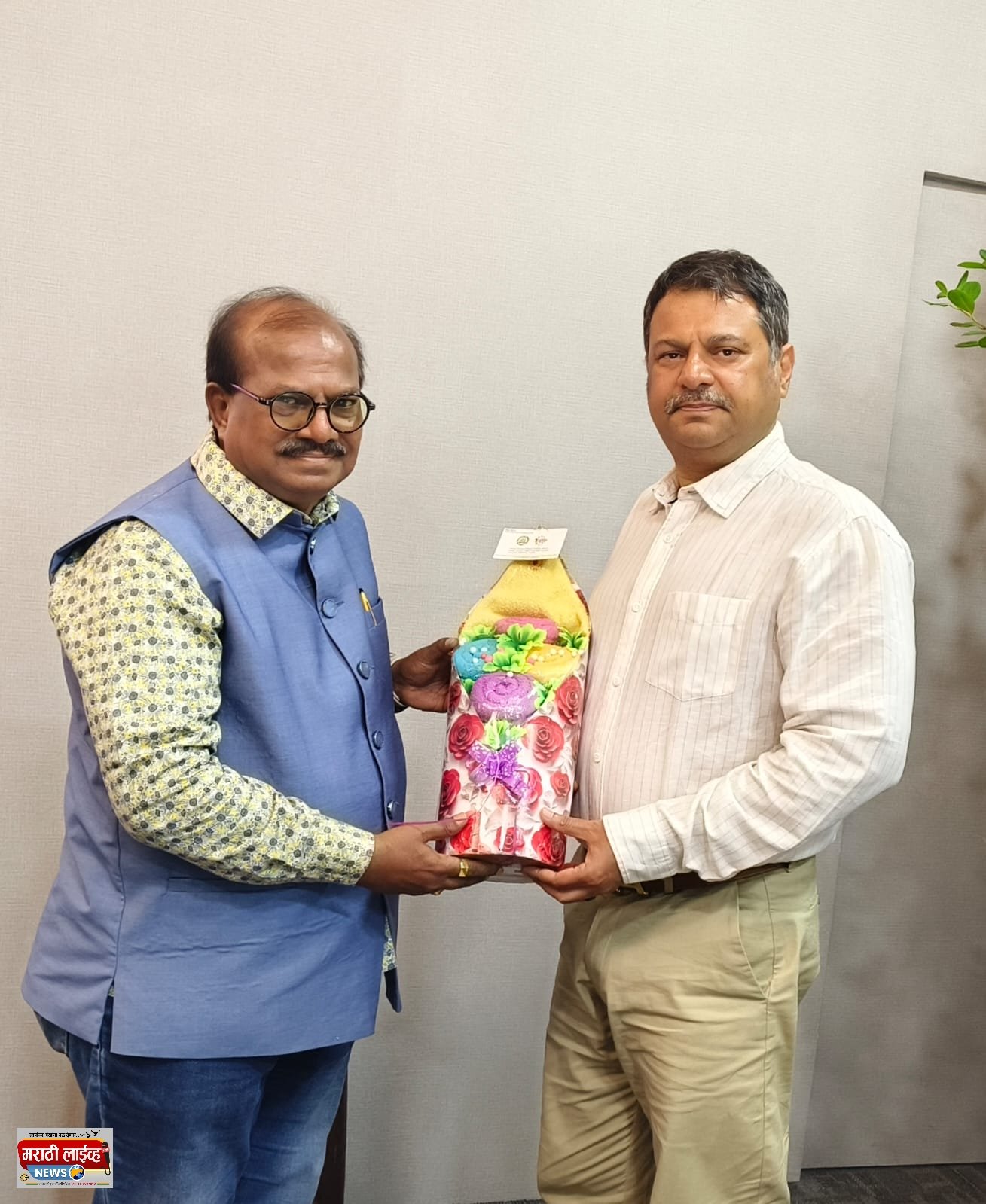 महासंचालक ब्रिजेशसिंह यांचे* *राजा माने यांनी मानले आभार!*