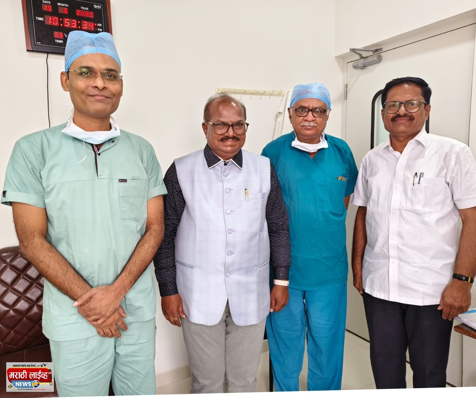 पत्रकाराचा जीव वाचविणारे बार्शीचे डॉ. अमित व सुमित पडवळ बंधू!