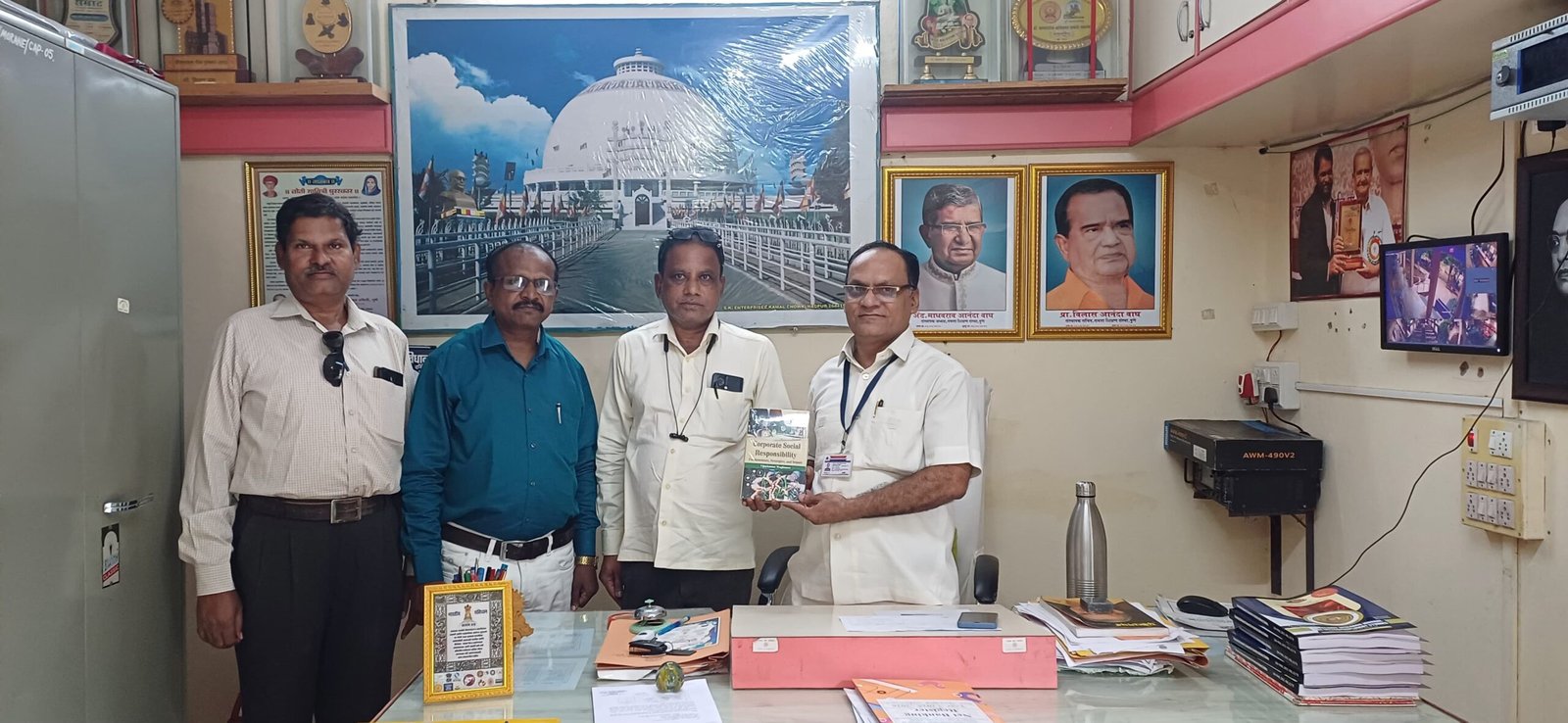 उद्योगाचे सामाजिक उत्तरदायित्व अर्थात सी एस आर चे विकसित भारत करण्यासाठी महत्वाचे योगदान -प्राचार्य डॉ विष्णू गुंजाळ