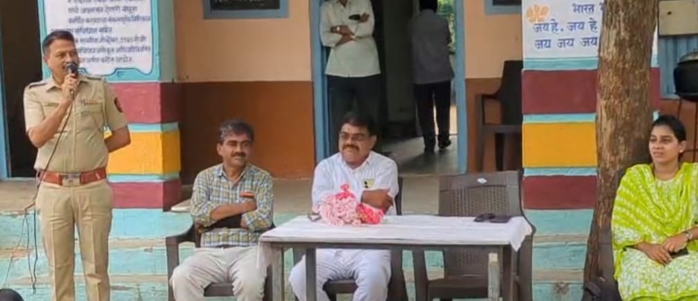 ज्ञाना सोबत स्वतःला चांगला नागरिक बनवा-पोलिस निरीक्षक संजय गायकवाड