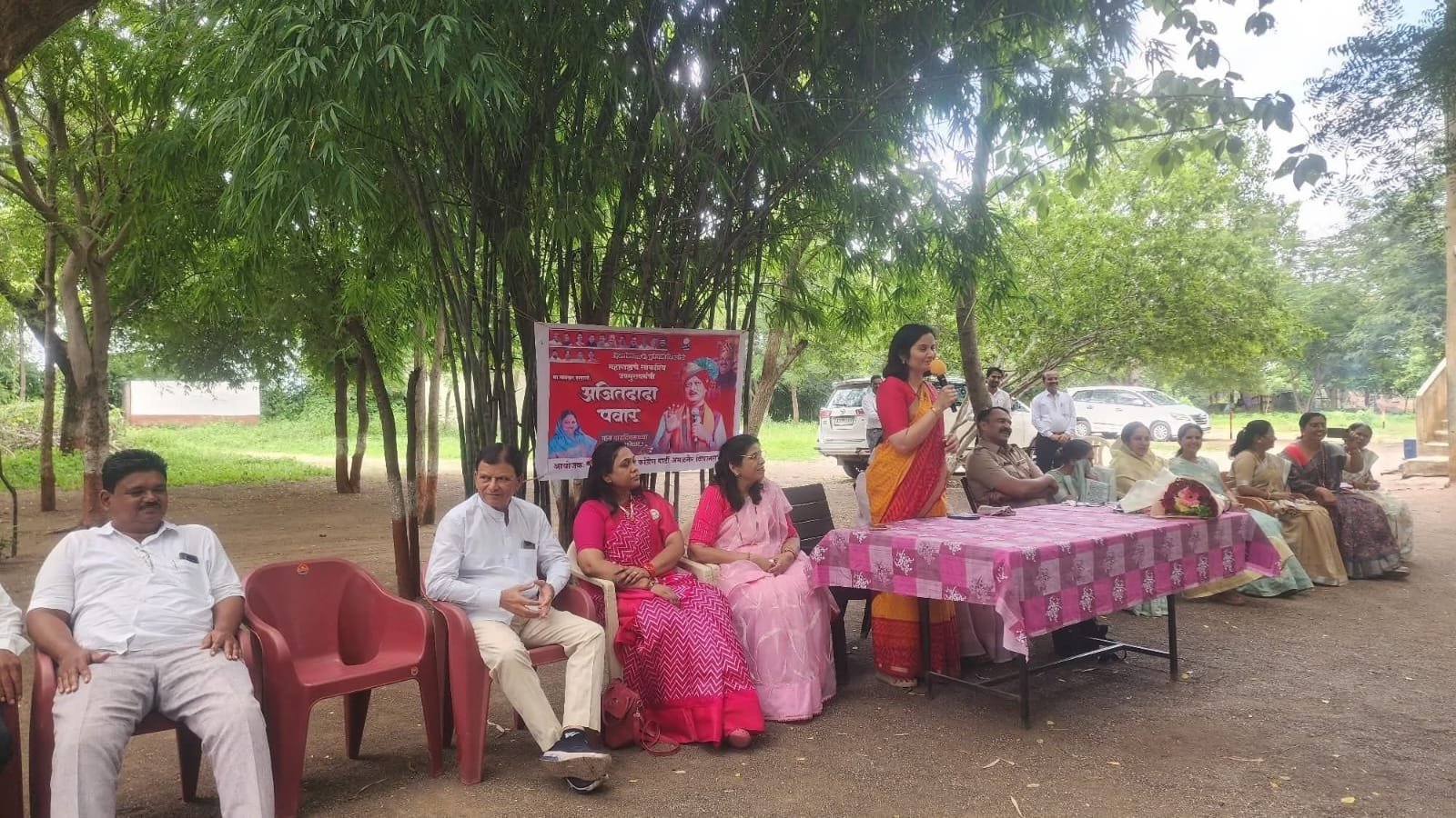 महिला आयोगाच्या पुढाकारातून विद्यार्थ्यांमध्ये कायदाजागर मोहिम   आत्मसंरक्षणाचे बळ देणारे सक्षम तू अभियान नविन माध्यमिक विद्यालयात संपन्न