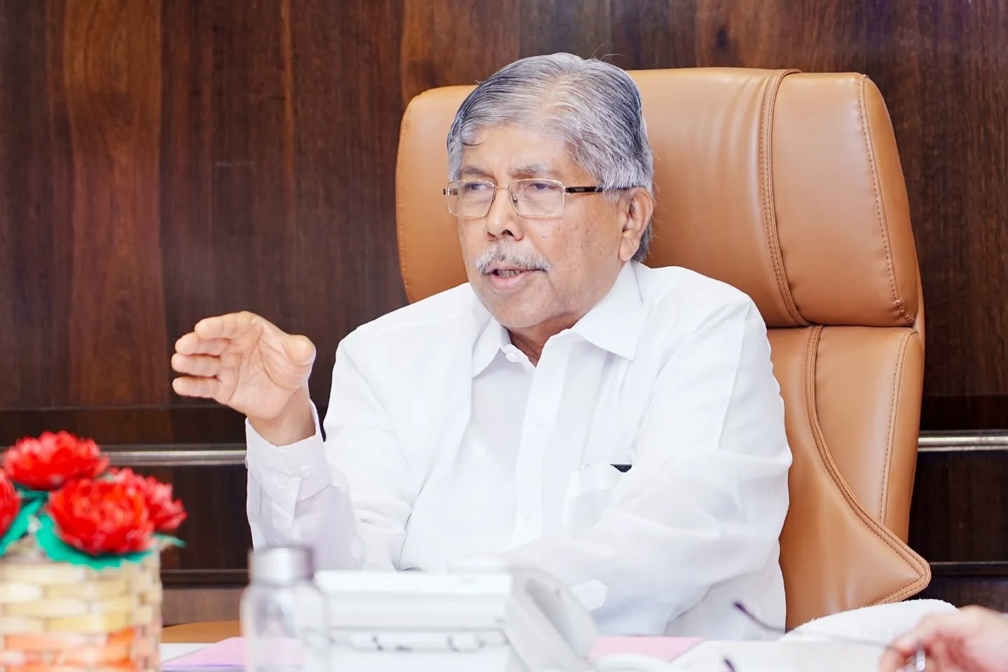 २०२३-२४ चे उत्कृष्ट ग्रंथालय आणि उत्कृष्ट ग्रंथालय कार्यकर्ता व सेवक पुरस्कार जाहीर, उच्च व तंत्र शिक्षण मंत्री चंद्रकांत पाटील यांची घोषणा*