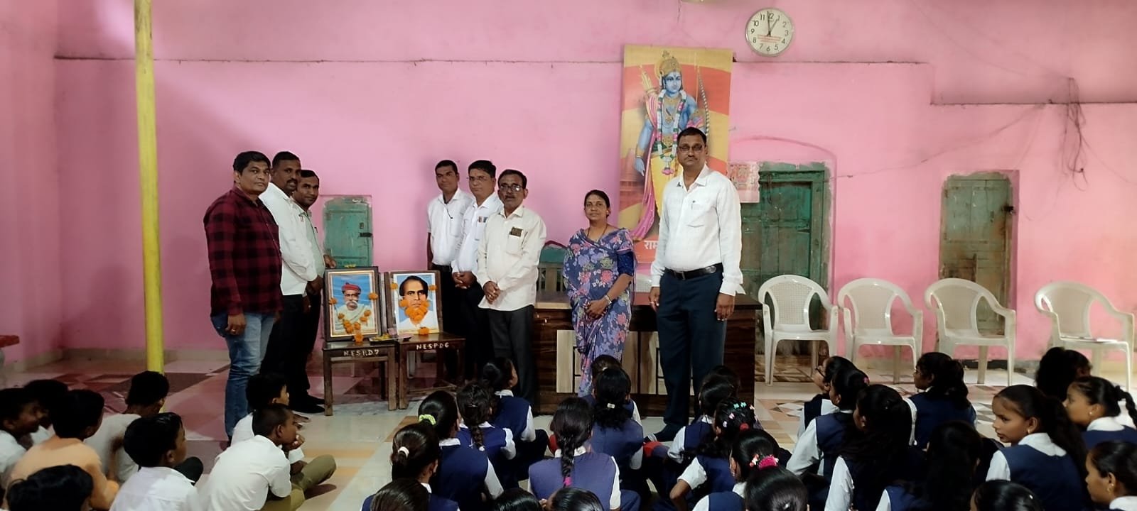 न्यू इंग्लिश स्कूल, डांगरीत लोकमान्य टिळक आणि अण्णाभाऊ साठे जयंती उत्साहात साजरी