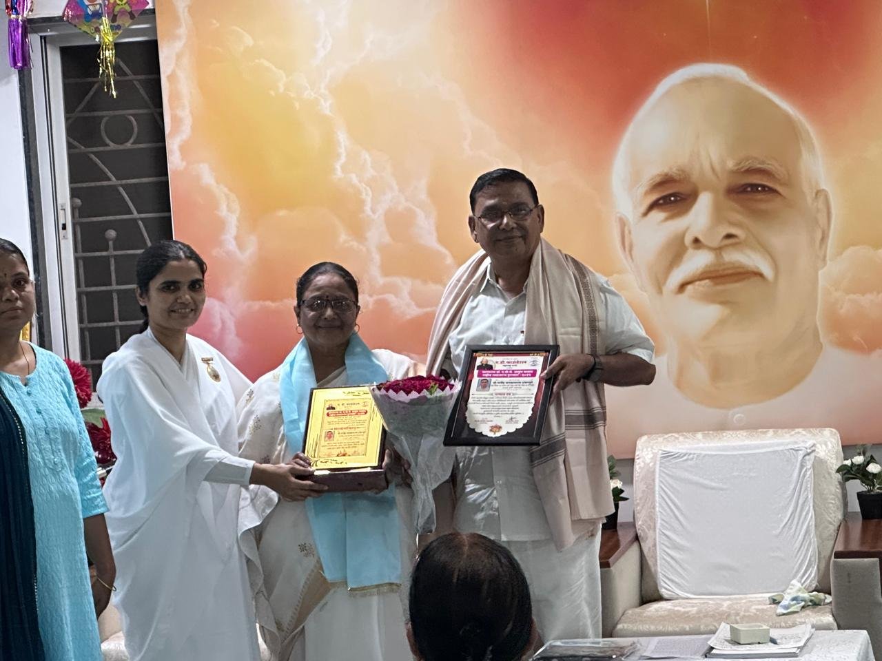 “राजेंद्र शंकरपुरे यांना राष्ट्रीय समाजरत्न व कृषी उद्योजक पुरस्काराचा दुहेरी गौरव!”