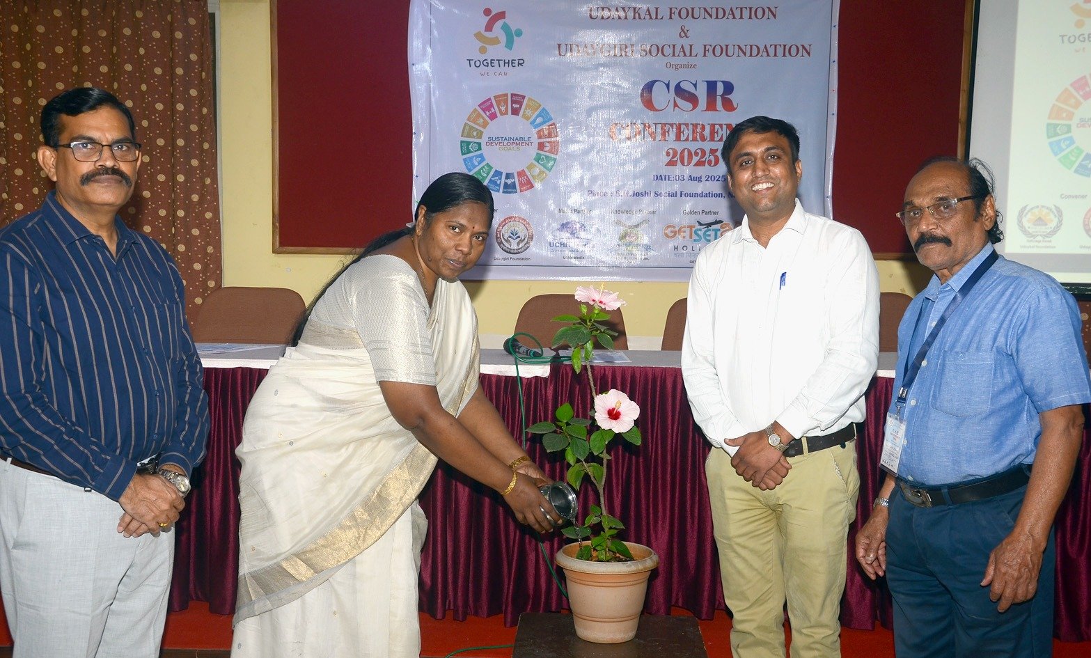 सीएसआरचा प्रभाव ग्रामीण विकासासाठी निर्णायक – डॉ. अनिता मोहिते यांचे स्पष्ट मत  सीएसआरद्वारे परिवर्तनाचा मंत्र: ‘उदयकाळ-उदयगिरी’तर्फे प्रेरणादायी परिषद