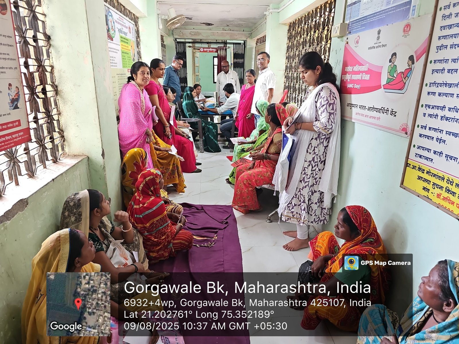 गोरगावले आरोग्य केंद्रात प्रधानमंत्री सुरक्षित मातृत्व अभियानांतर्गत गरोदर व स्तनदा मातांची सखोल आरोग्य तपासणी