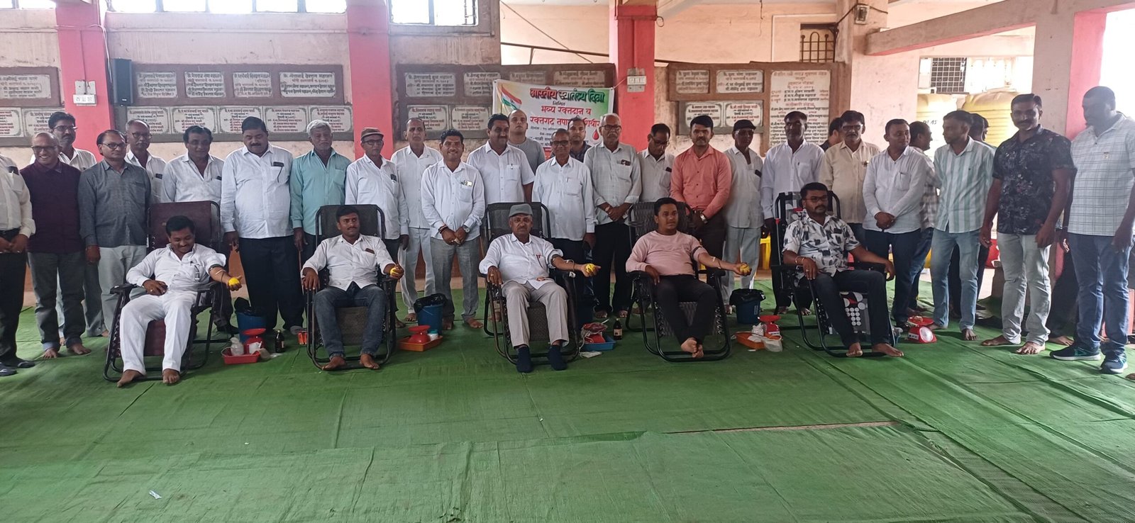 लासुर येथे महाकाल गृप च्या वतीने भव्य रक्तदान व रक्तगट तपासणी शिबीराचे आयोजन*