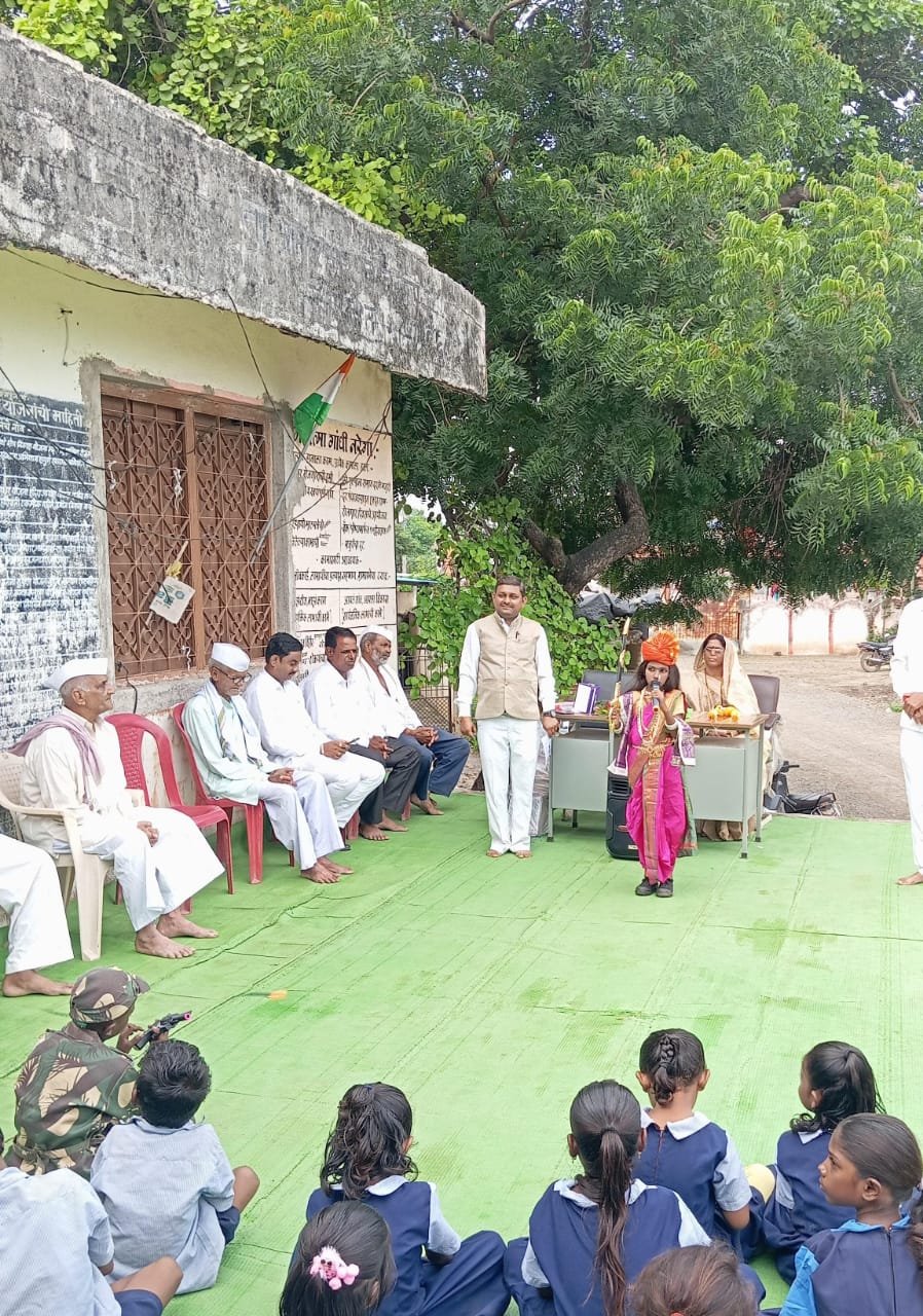 तांदळी ग्रामपंचायतीत स्वातंत्र्यदिनाचा उत्साह – ध्वजारोहण, सांस्कृतिक कार्यक्रम व शैक्षणिक साहित्य वाटप