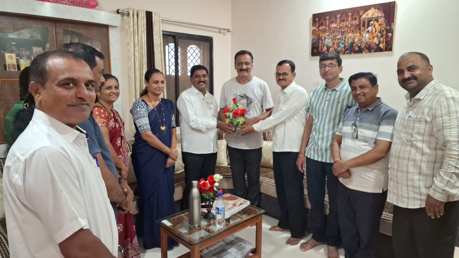 हिंदी मंडळाच्या नव्या नेतृत्वाची धुरा : अध्यक्ष – राजेंद्र पाटील, उपाध्यक्ष – श्रीमती योगेश्री पाटील, सचिव – नारायण चौधरी”