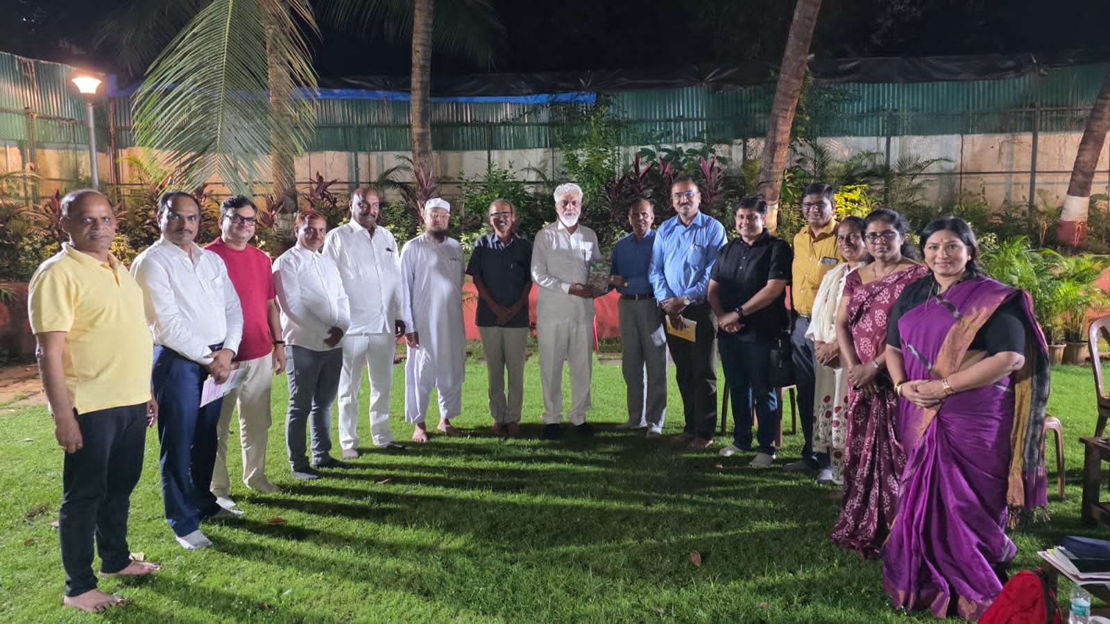 अल्पावधीतच शिक्षण क्षेत्रात विश्वास निर्माण करणारे शिक्षणमंत्री.  मुंबई (मंत्रालय विशेष प्रतिनिधी उदय नरे)