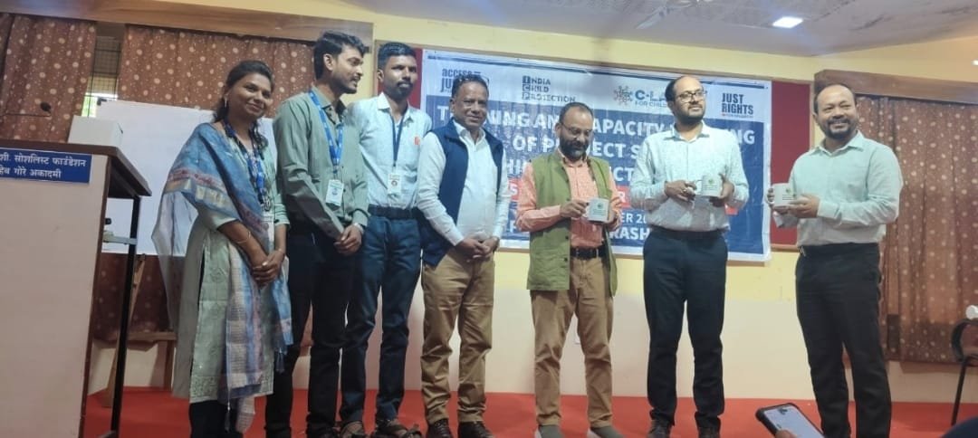 महाराष्ट्र राज्यातील बाल सुरक्षा विषयावर कार्यरत स्वयंसेवी संस्था प्रतिनिधी साठी पुणे येथे क्षमता बांधणीसाठी तीन दिवसीय प्रशिक्षण.* ,  जळगाव जिल्ह्यातून आधार संस्था प्रतिनिधी सहभागी