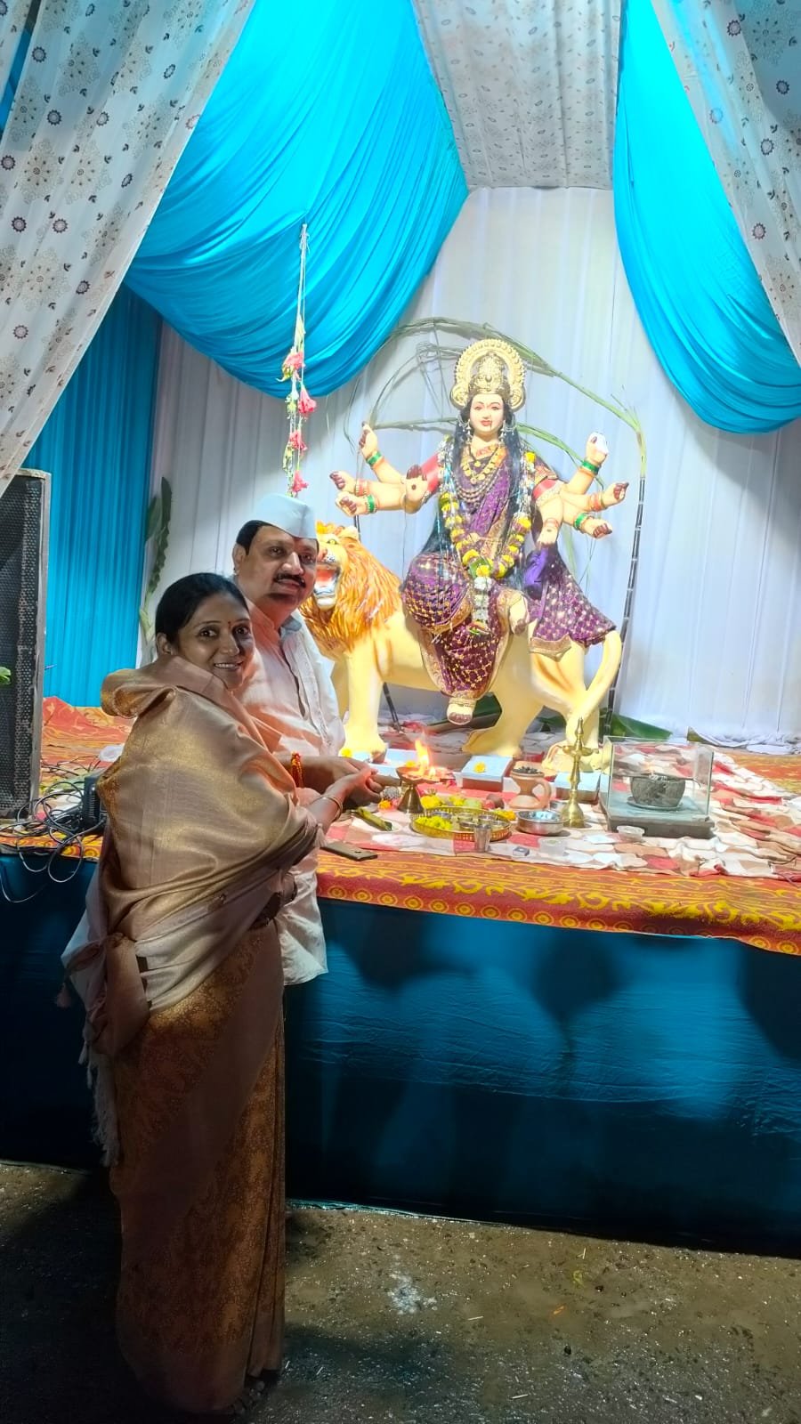 नवरात्रीच्या ५व्या माळेला तीन आरत्या सेवा करण्याचा मान