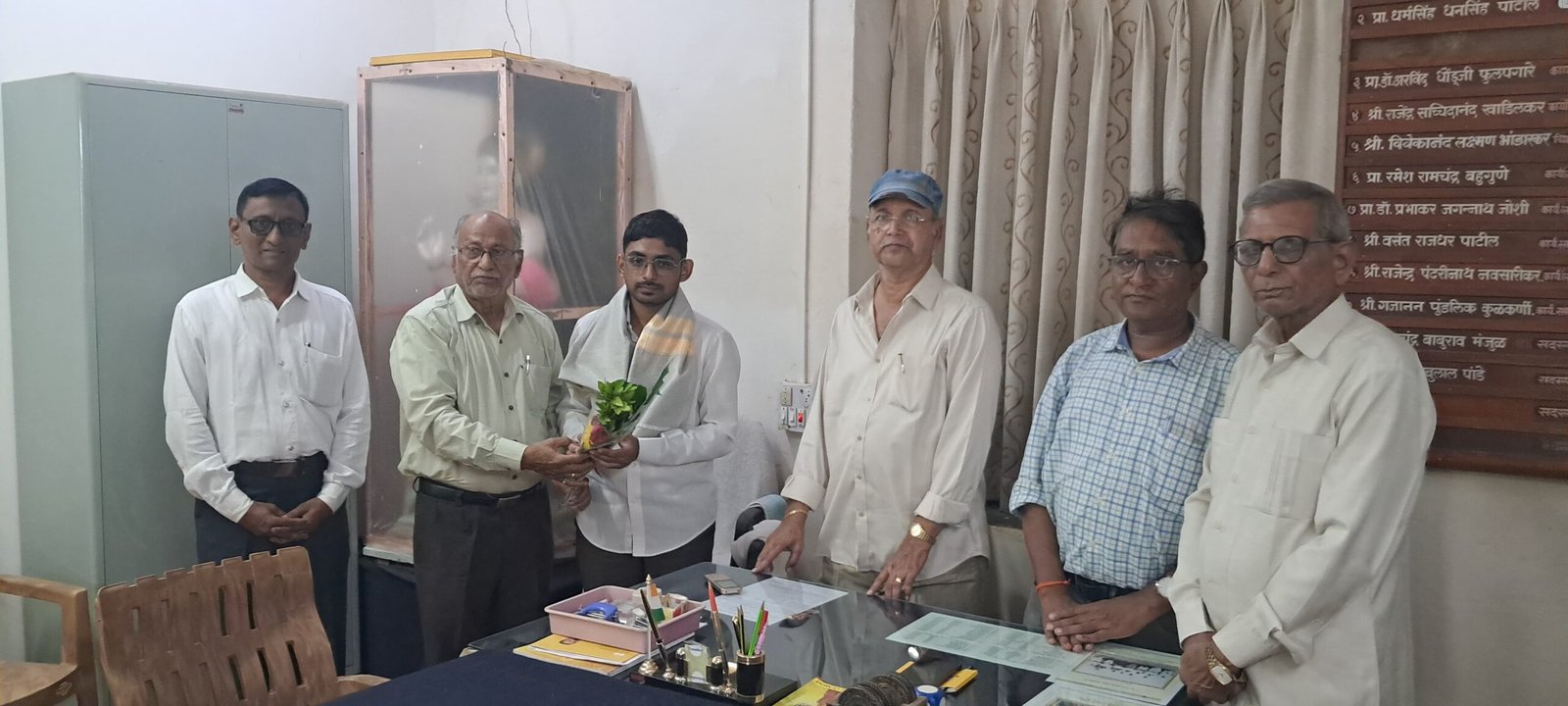 लोकमान्य विद्यालयात मोबाईल सायन्स एक्झिबिशनद्वारे विद्यार्थ्यांचा विज्ञानाशी जवळचा परिचय