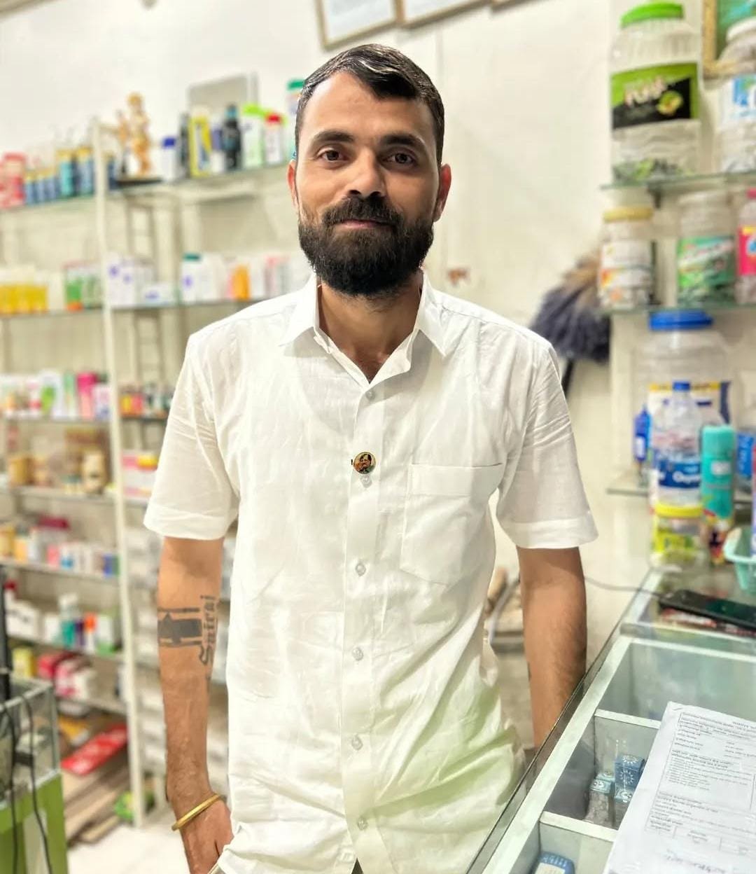 अमळनेरमध्ये शोककळा : परेश शरद सोनवणे यांचे अल्पशा आजाराने दुःखद निधन