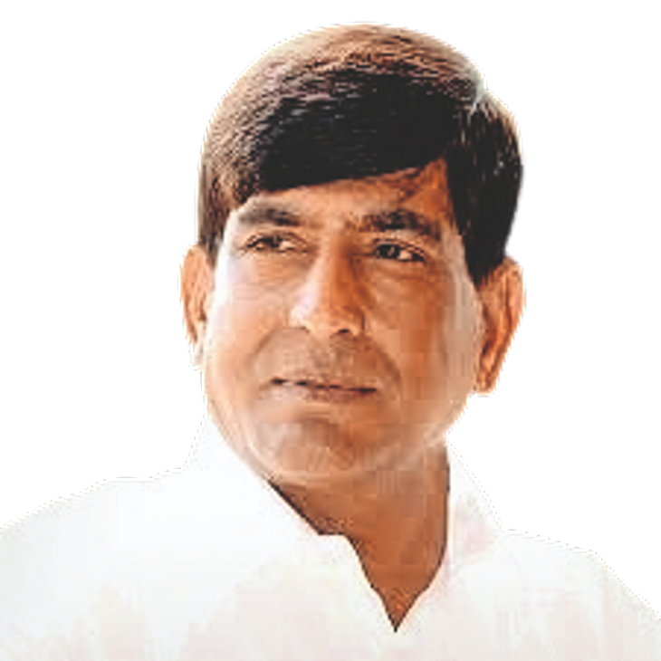 अतिवृष्टी-पूरामुळे शेतकऱ्यांसाठी अतिरिक्त अनुदान मागणी – कृषिभूषण साहेबराव पाटील यांचे मुख्यमंत्री फडणवीस यांना पत्र