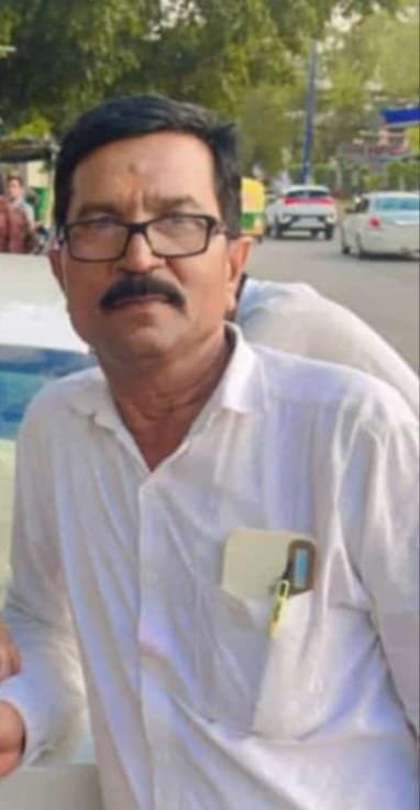 कै. रविंद्र आनंदा पाटील यांच्या निधनाने तांबेपुरा परिसरात शोककळा आज सकाळी 11 वाजता तांबेपुरा येथील राहत्या घरून निघणार अंत्ययात्रा