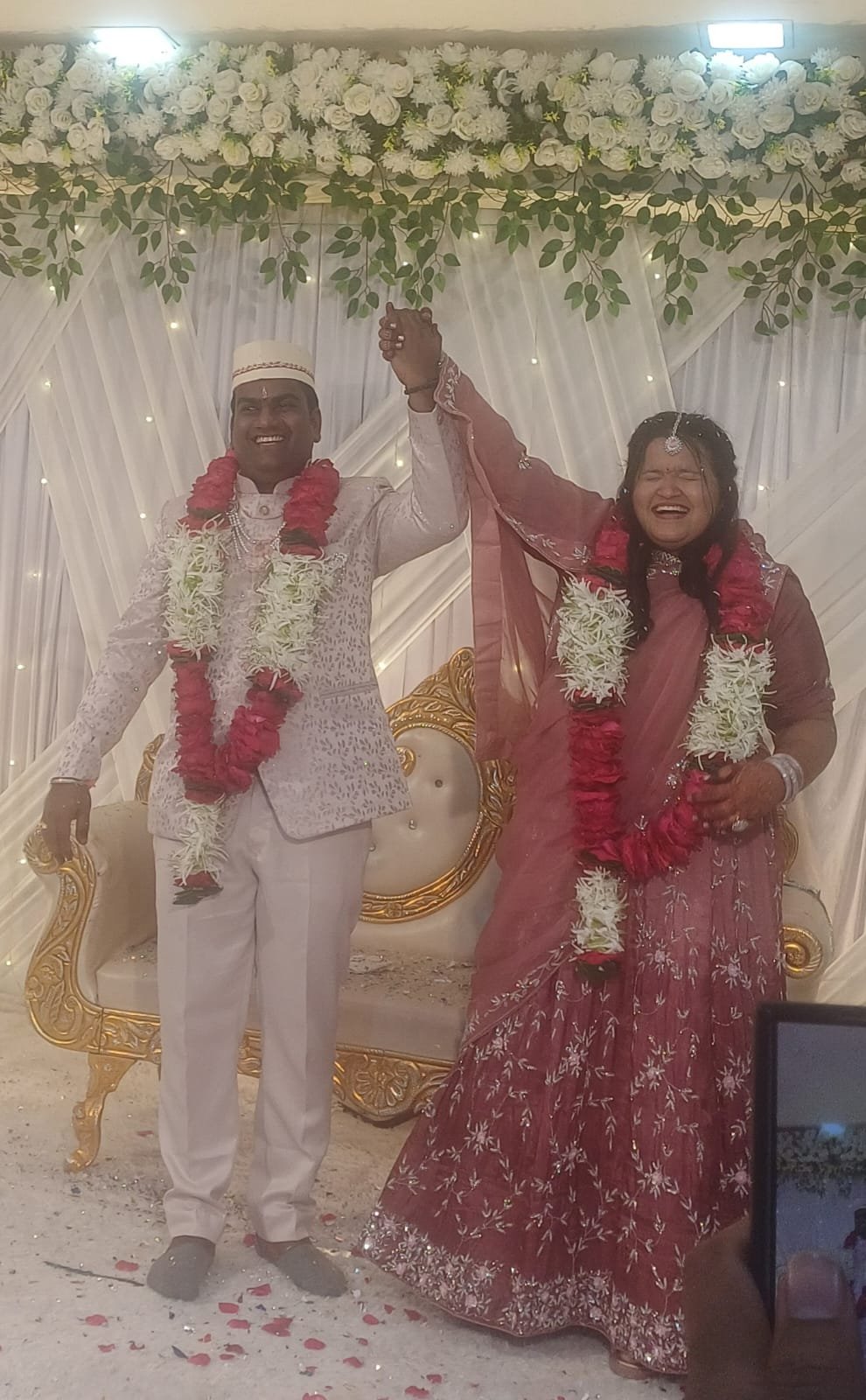 साधेपणात रंगले शुभबंधन… मनस्वी–पारसच्या विवाहसोहळ्याने उमटवली प्रेम आणि संस्कारांची छाप!