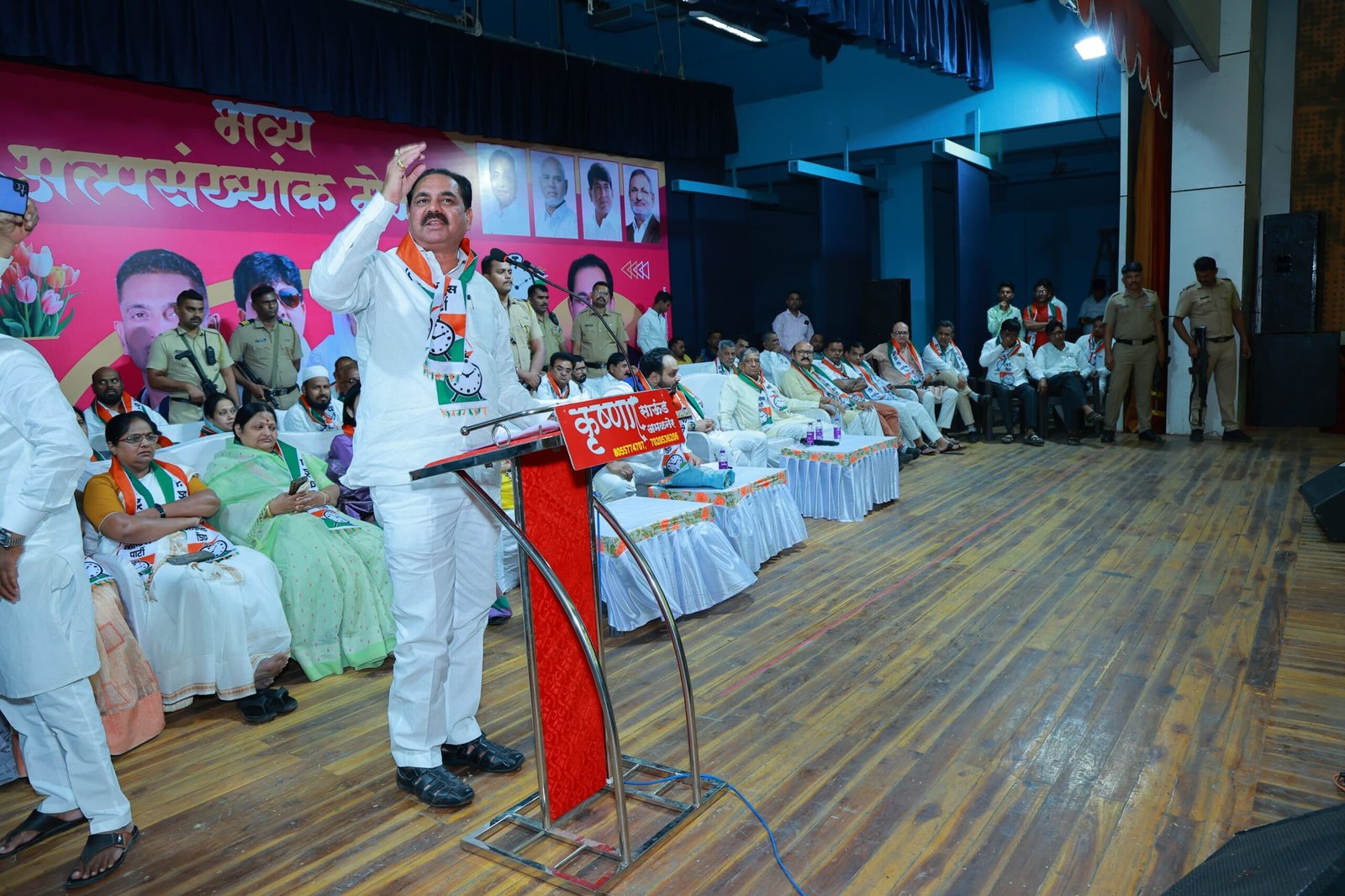 अमळनेर शहर विकास आघाडीसाठी 129 उमेदवारांनी दिल्या मुलाखती  अनेक प्रभागात चुरस ,उमेदवारांनी कोअर कमिटीला दिले सर्वाधिकार