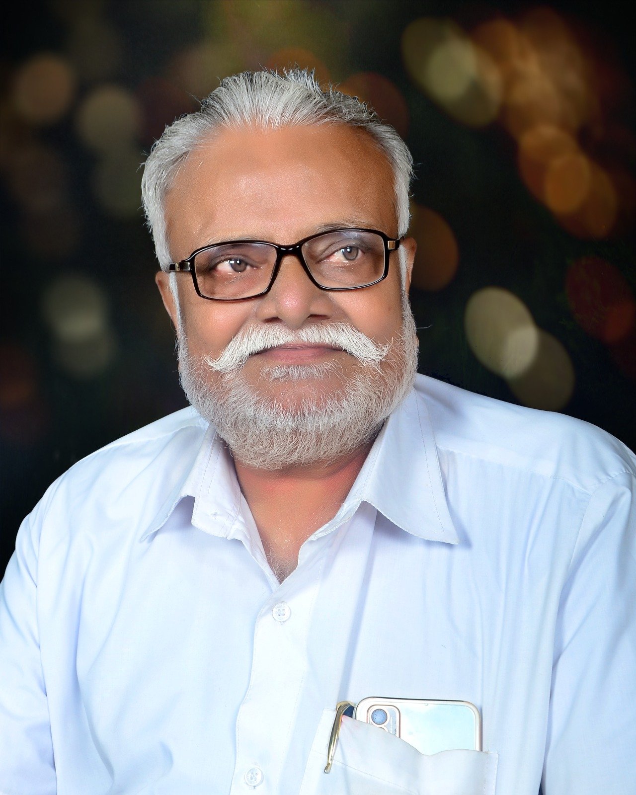 मुडी गावाने गमावले खंबीर नेतृत्व… माजी सभापती विजू आण्णा अनंतात विलीन