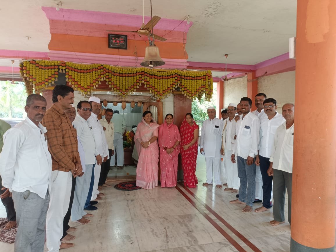 चिंचदेवी यात्रेत सुषमाताई देसले यांची ठसठशीत उपस्थिती; महिला सक्षमीकरणाला दिला नवा मजबूत आवाज!”