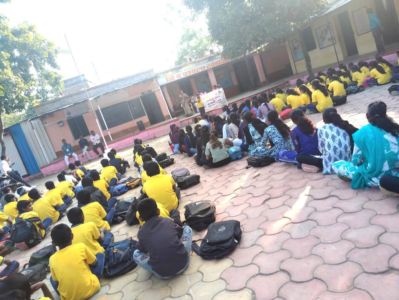 ‘बालविवाहमुक्त भारत’साठी ISARची मोठी मोहिम! खंडाळा ZP शाळेत विद्यार्थ्यांना जागरूकतेची नवीन दिशा