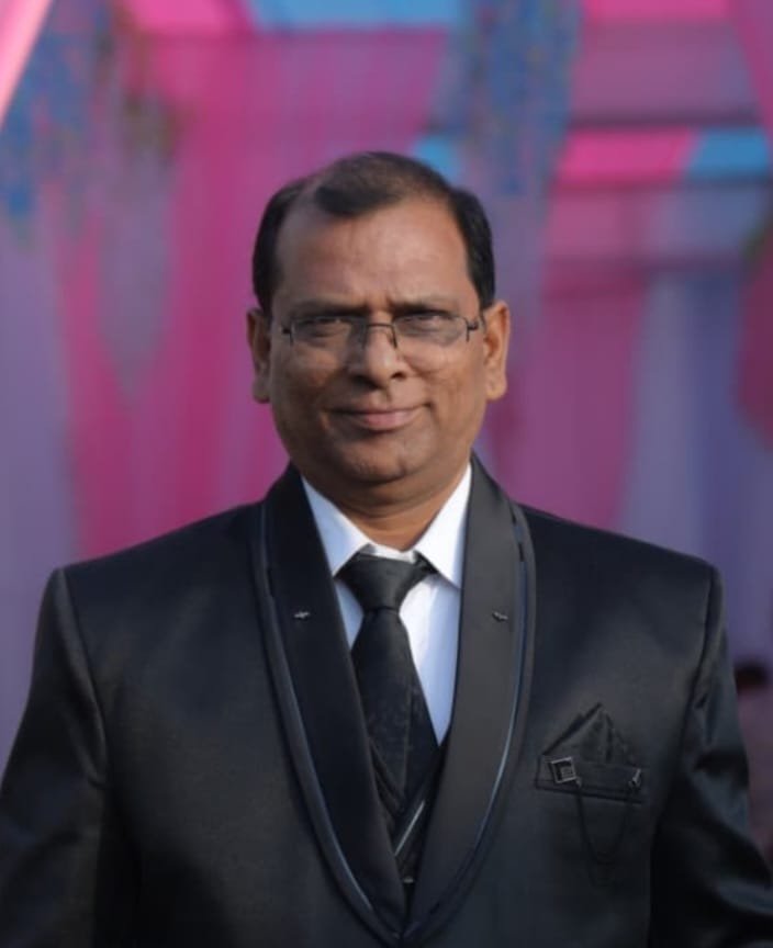 राजू कंखरे सर यांना जिल्हास्तरीय गुणवंत शिक्षक पुरस्कार घोषित !*