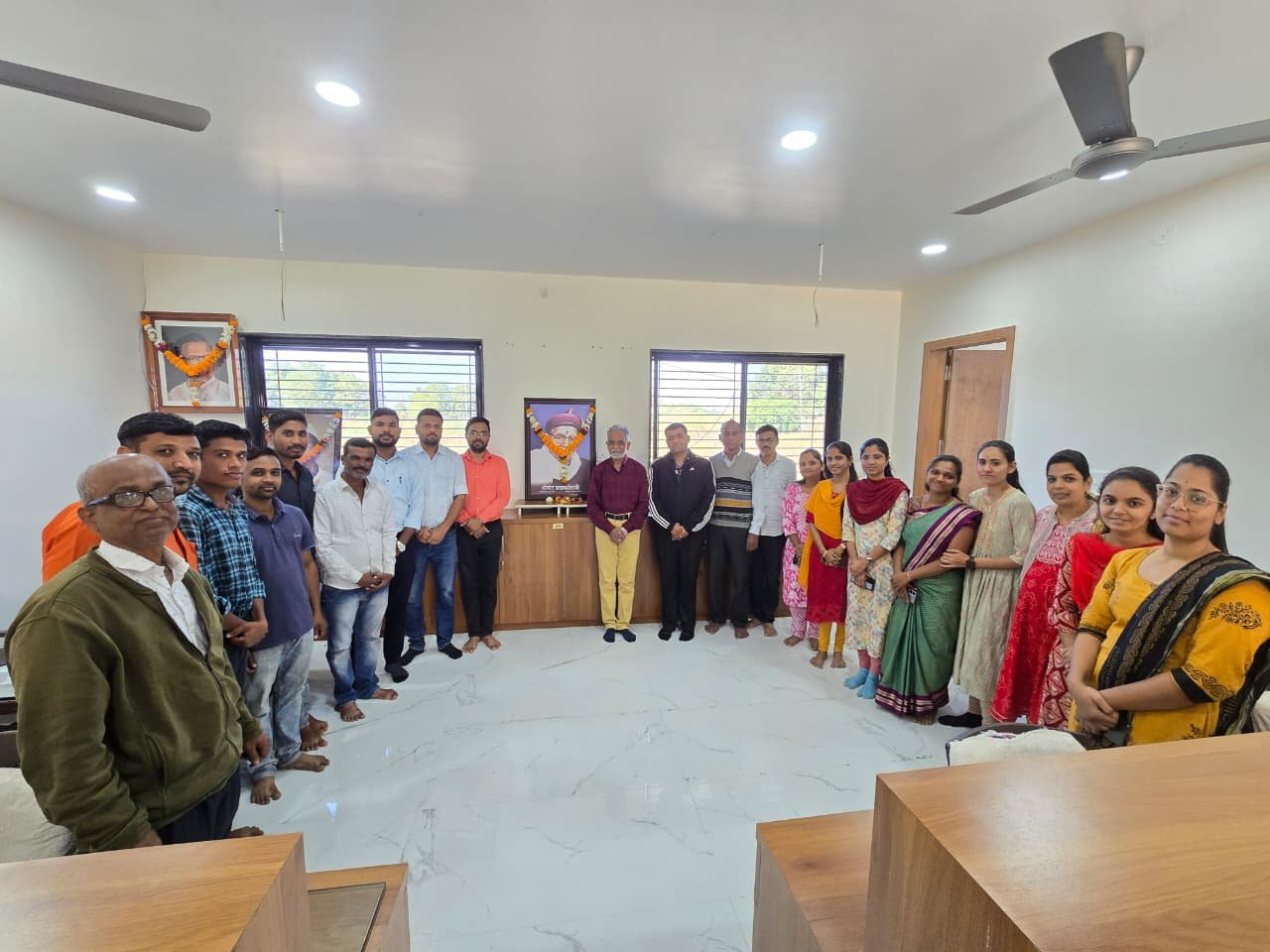 फार्मसी महाविद्यालयात श्रीमंत प्रताप शेटजी यांची १४६ वी जयंती साजरी*