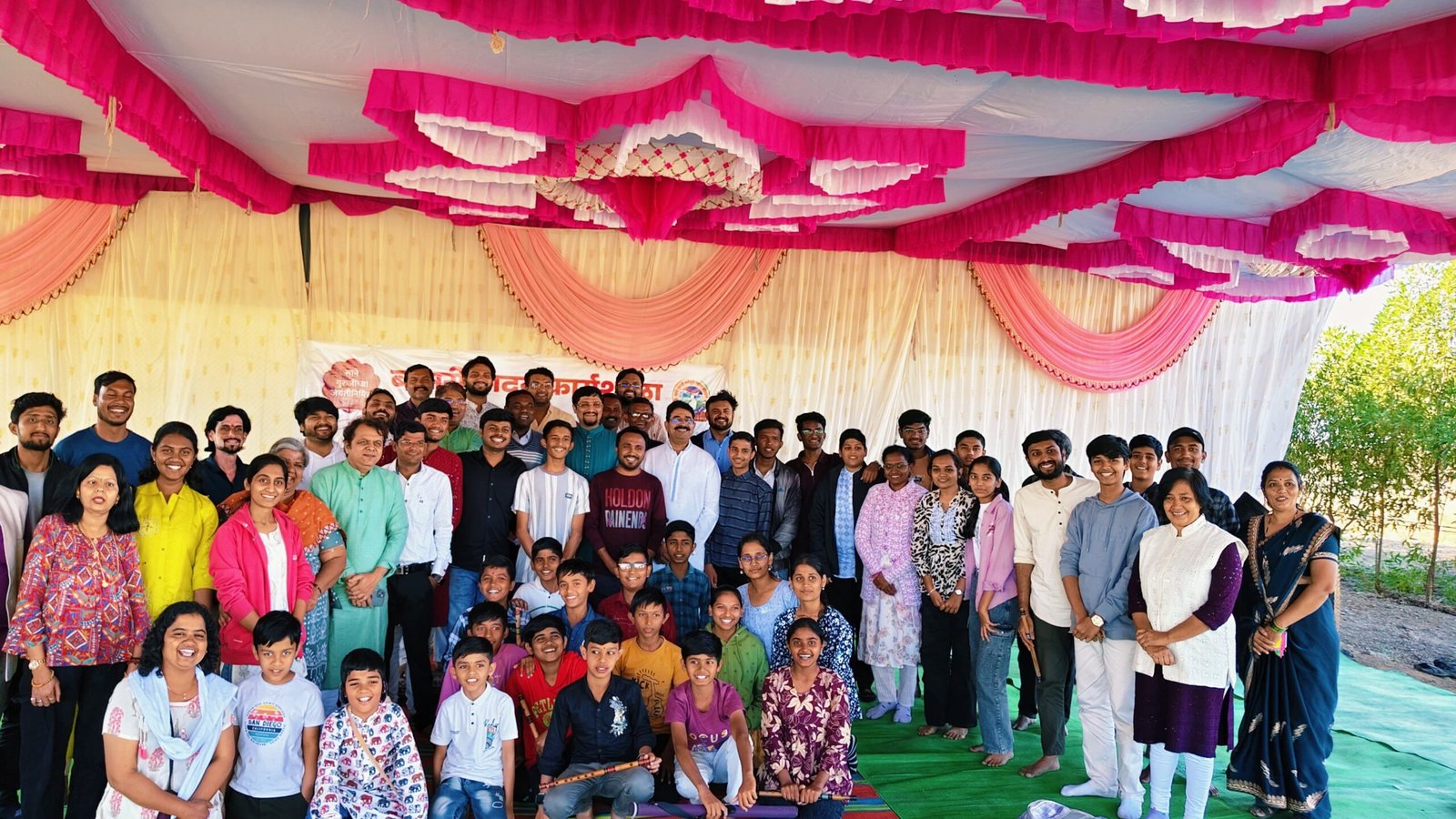 साने गुरुजी कर्मभूमी स्मारक प्रतिष्ठानतर्फे बासरी वादन कार्यशाळा उत्साहात संपन्न