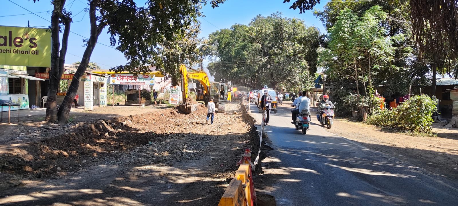 सुरुर-वाई-पोलादपूर मार्गावर प्रवाशांचे अतोनात हाल*