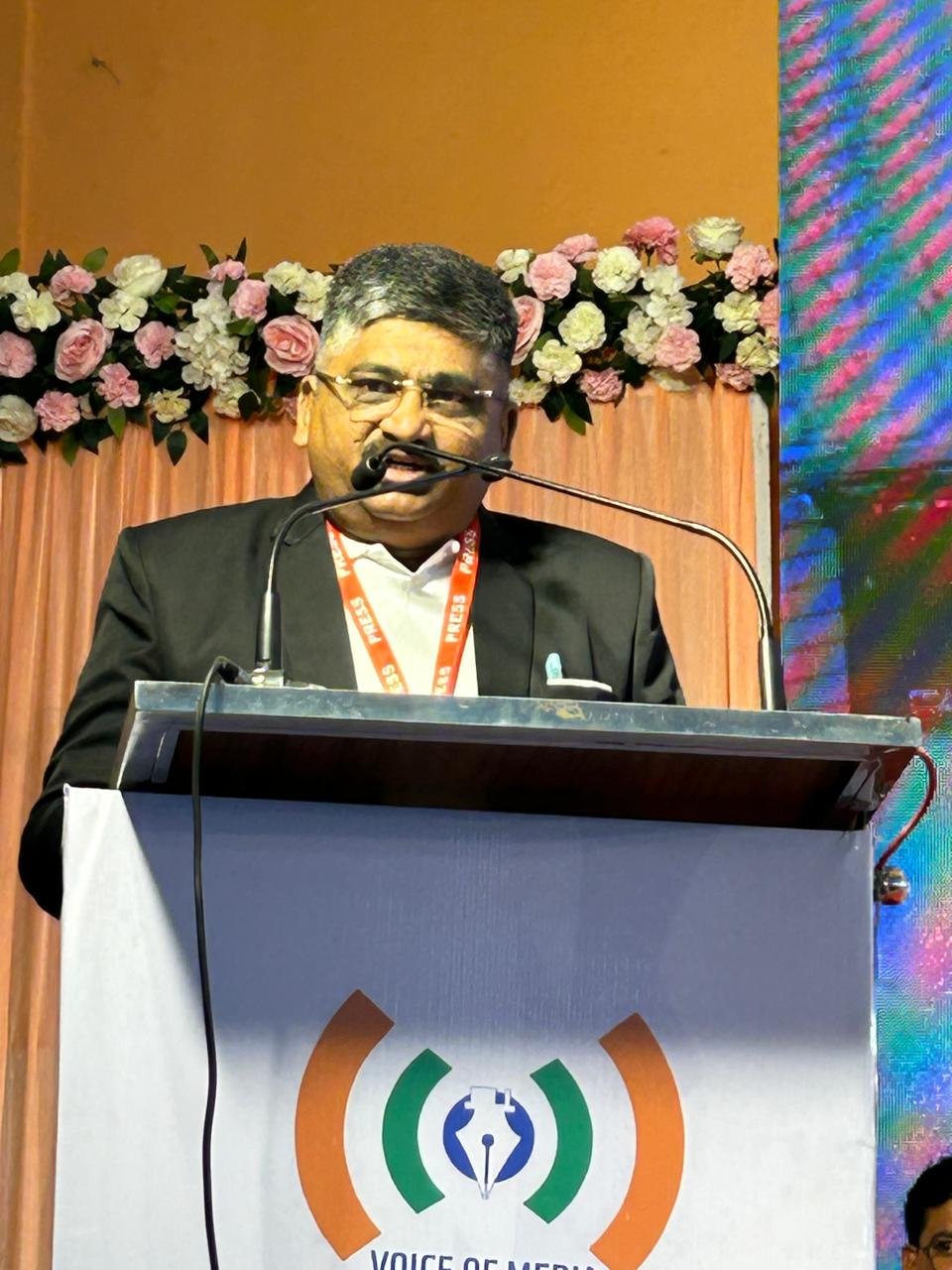 डॉ.बापुराव ठाकरे यांना राज्यस्तरीय दर्पण रत्न पुरस्कार 2026 जाहीर.