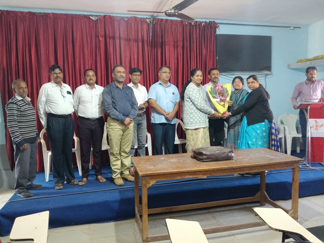 पंडित जवाहरलाल नेहरू समाजकार्य महाविद्यालयाच्या दोन विद्यार्थ्यांना डॉक्टरेट