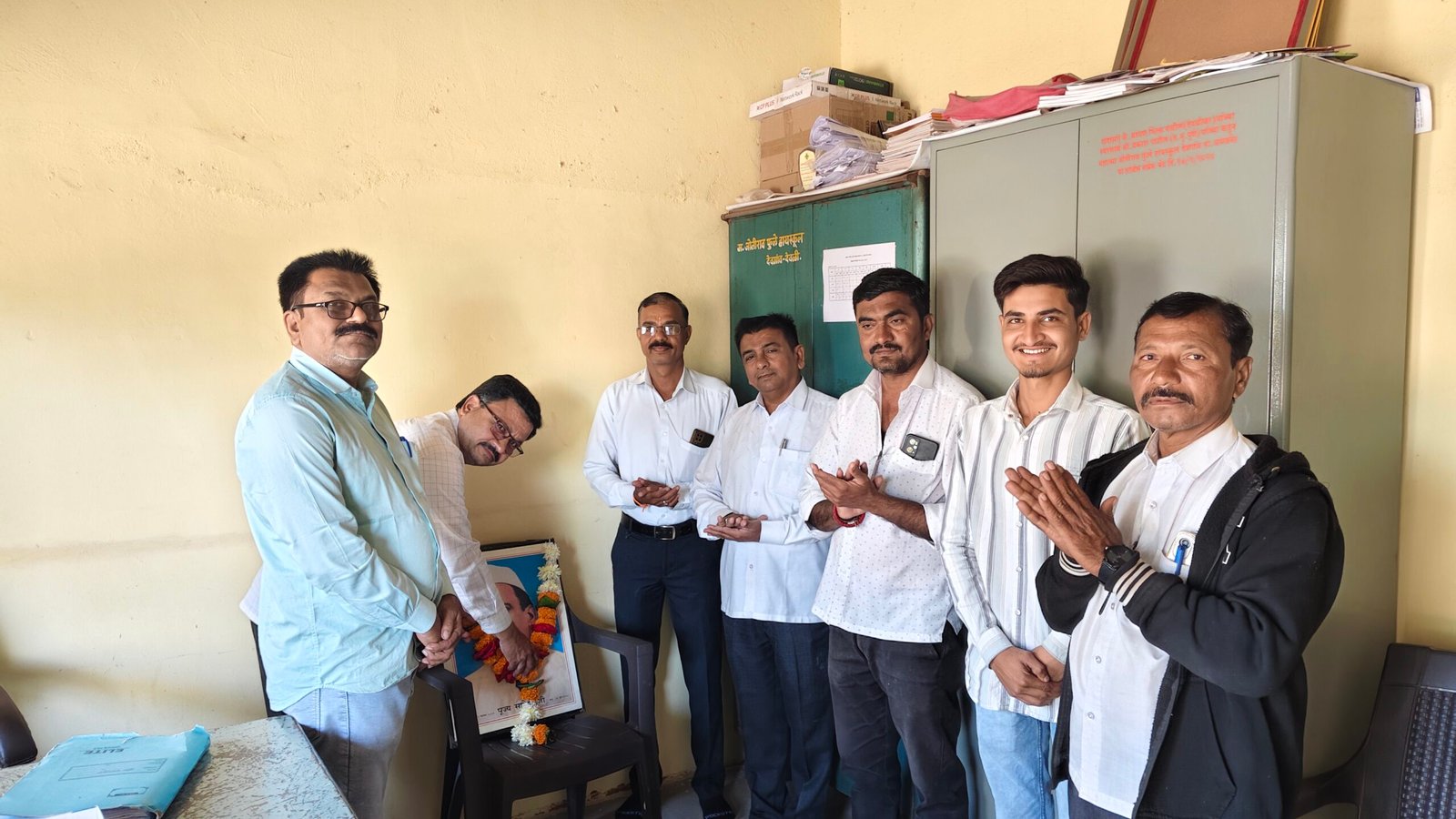 खरा धर्म म्हणजे प्रेमाचा प्रसार — साने गुरुजी जयंतीनिमित्त देवगाव देवळी येथे भावपूर्ण अभिवादन