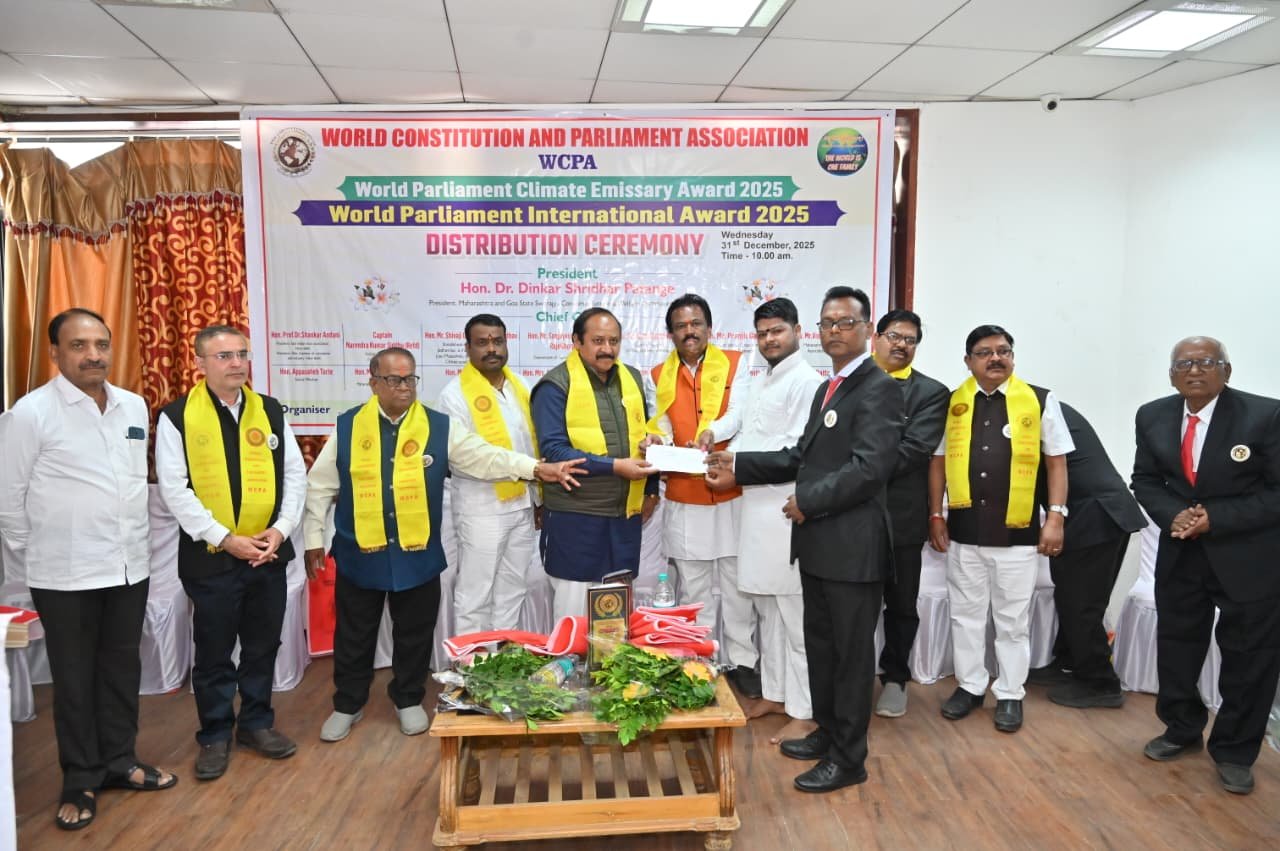 शब्दांपेक्षा कृतीतून समाजसेवा; वर्ल्ड पार्लमेंटची ओळख – शिवाजी राजेजाधव