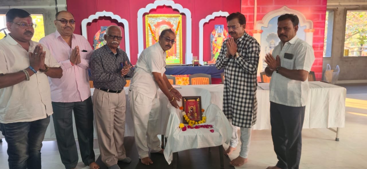 अमळनेरच्या चर्मकार समाजाचा एक गाव- एक मिरवणुकीचा निर्धार  1 फेब्रुवारीला संत शिरोमण रवीदास महाराज यांच्या जयंतीनिमित्त निघणार शोभायात्रा