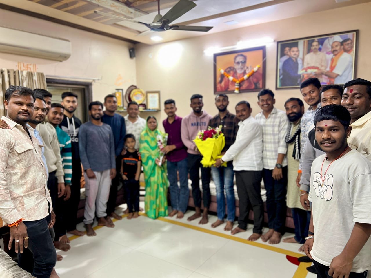 धरणगाव नगराध्यक्ष यांनी केला यशवंतांचा सत्कार…  तुमचं यश इतरांसाठी प्रेरणादायी — लिलाबाई चौधरी