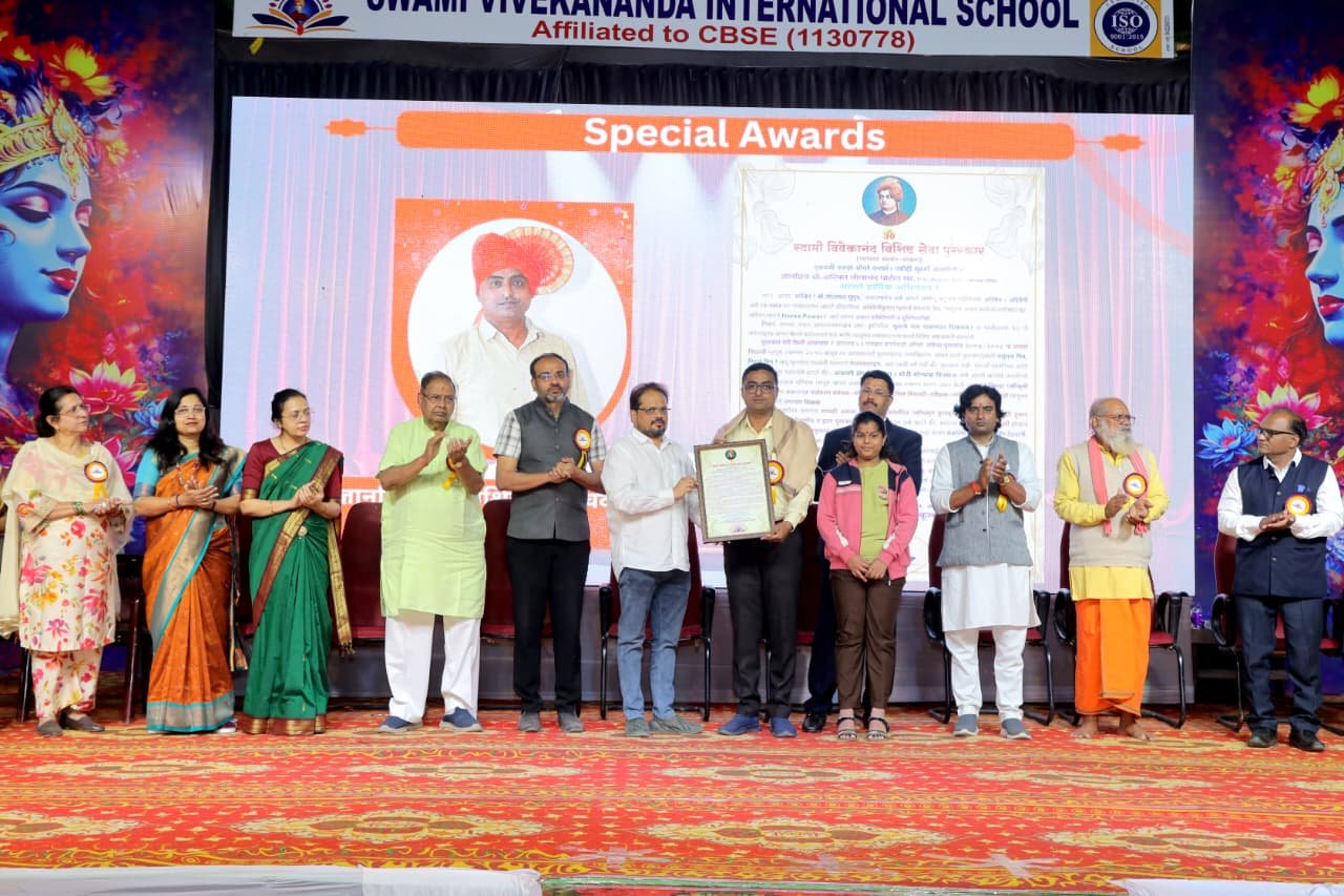 पर्यावरण संवर्धनाचा दीप उजळणारे पक्षीमित्र अश्विन पाटील सन्मानित