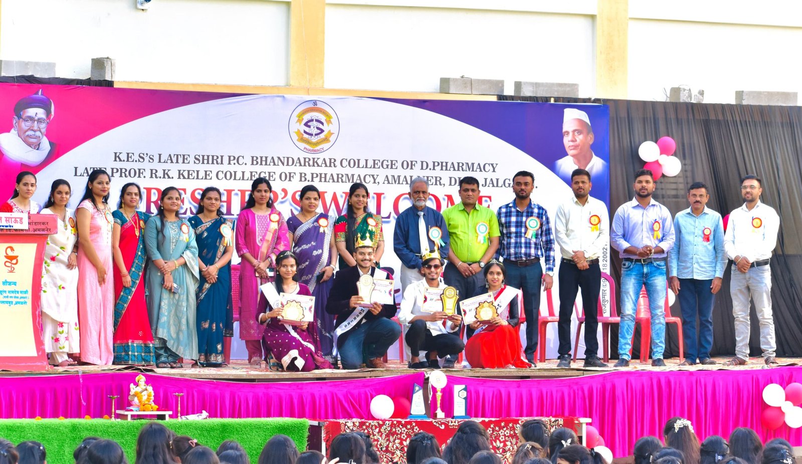 फार्मसी महाविद्यालयात “RxVibez-2026 चे आयोजन* ”   *ध्येय निश्चिती, प्रामाणिक प्रयत्न व आत्मविश्वास यशस्वीतेचे त्रिसूत्र-प्राचार्य डॉ. रविन्द्र सोनवणे*