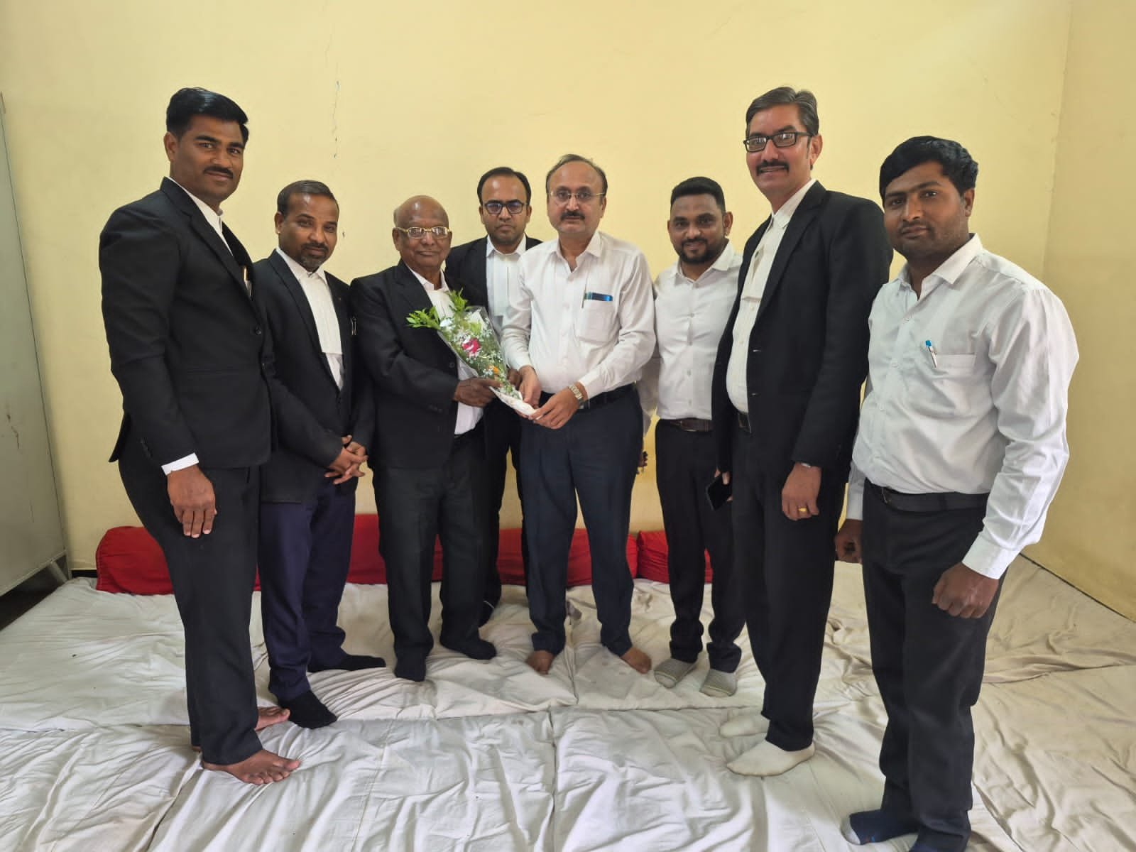 ॲड. व्ही.एस.भोलाणे यांची भाजप कायदा आघाडी जिल्हा उपाध्यक्षपदी निवड; धरणगाव वकील संघटनेतर्फे सत्कार