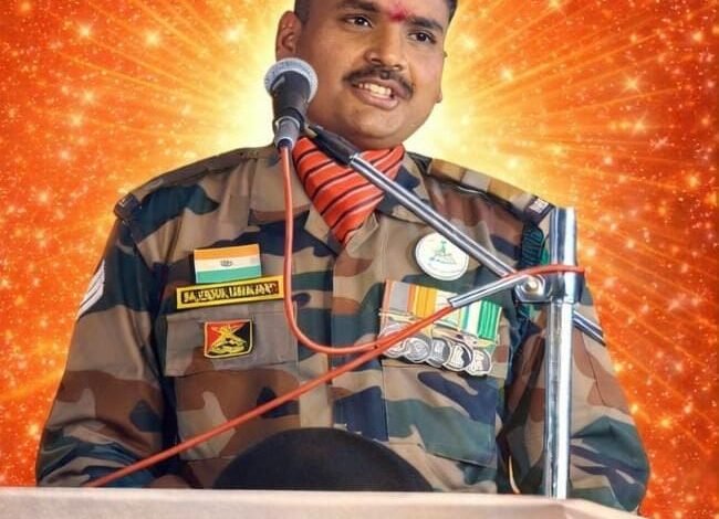 सीमेवरून सचिवालयापर्यंतचा प्रेरणादायी प्रवास! , माजी सैनिक राजेंद्र महाजन यांचे MPSC मध्ये तिहेरी यश; शासकीय सेवेत मानाचा टप्पा