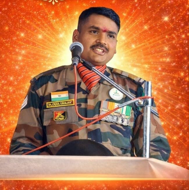 सीमेवरून सचिवालयापर्यंतचा प्रेरणादायी प्रवास! , माजी सैनिक राजेंद्र महाजन यांचे MPSC मध्ये तिहेरी यश; शासकीय सेवेत मानाचा टप्पा