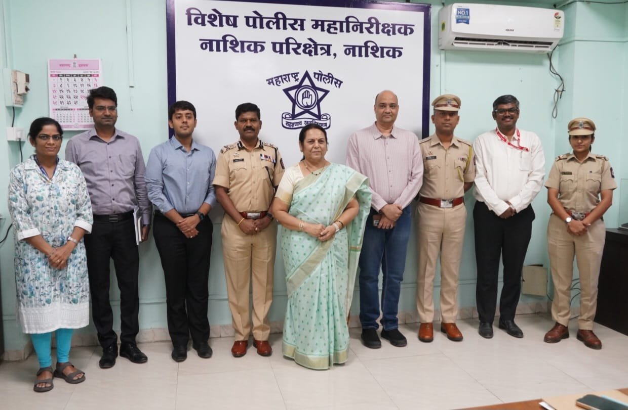 कुंभमेळ्यात महिला भाविकांच्या सुरक्षेसाठी सर्वोतोपरी उपाययोजना कराव्यात*  *उपसभापती डॉ. नीलमताई गोऱ्हे*  *नाशिक परिक्षेत्र विशेष पोलिस महानिरीक्षक कार्यालयात बैठक*